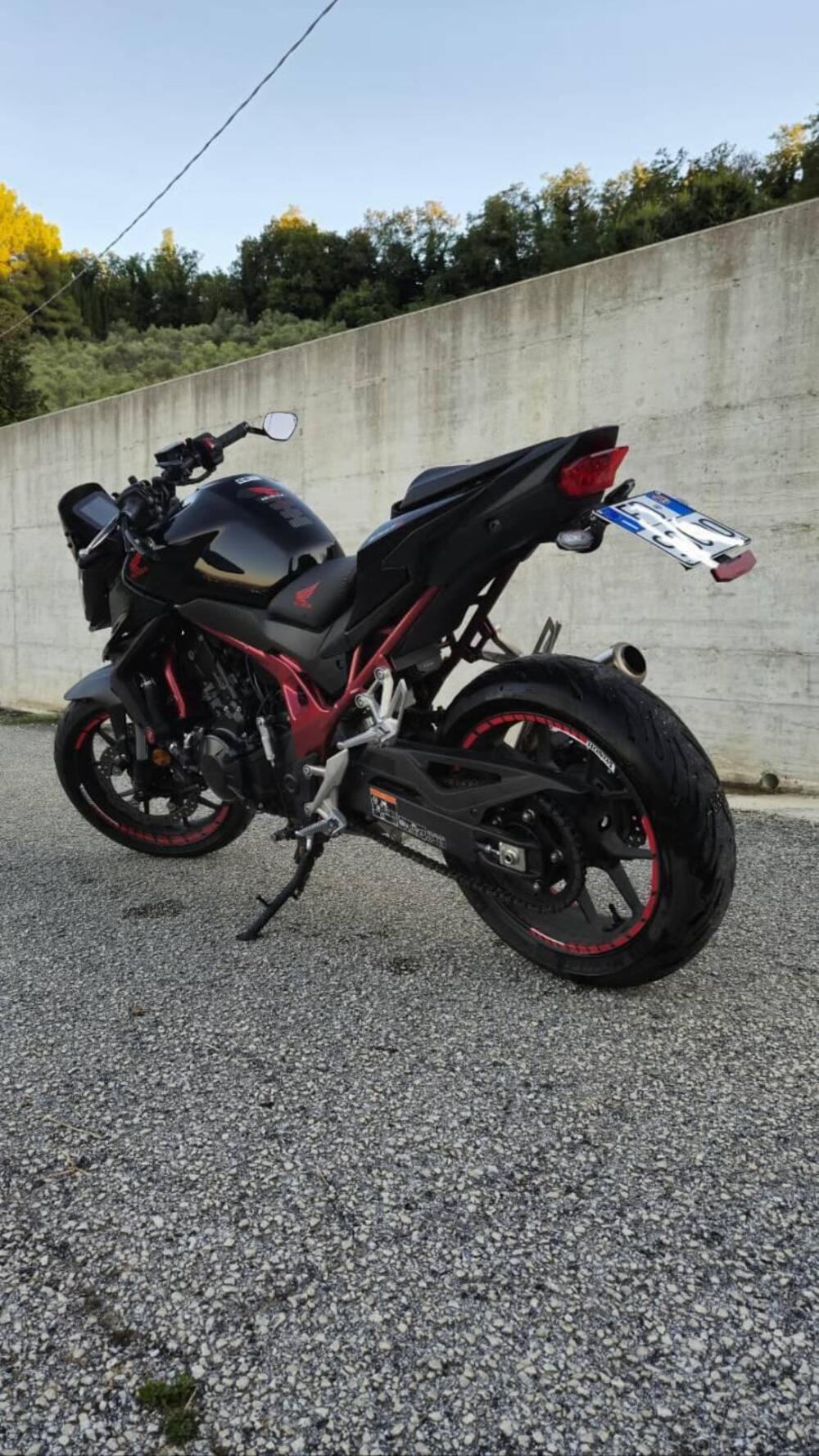 Honda CB 750 Hornet (2023 - 24) (2)