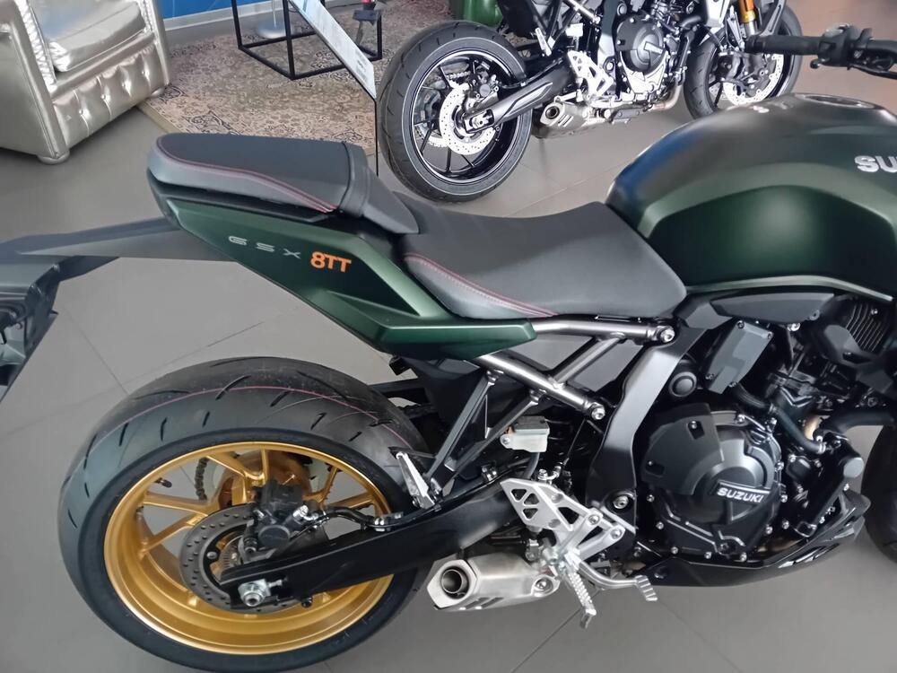 Suzuki GSX-8TT (2025) (11)