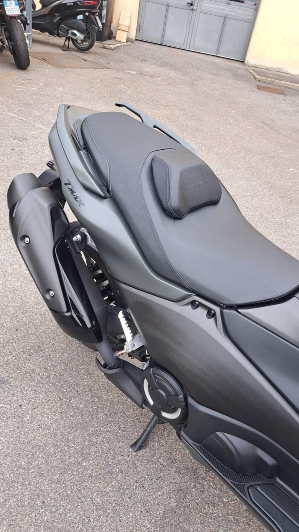 Yamaha T-Max 560 (2025 - 26) (4)