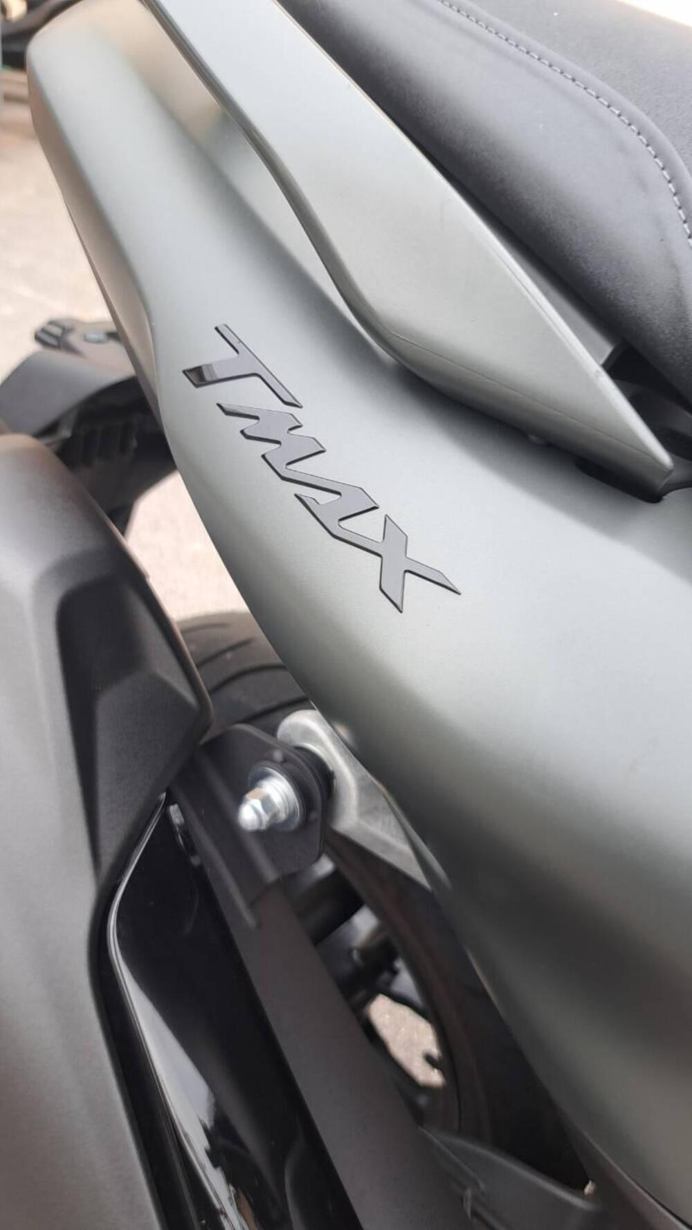 Yamaha T-Max 560 (2025 - 26) (5)