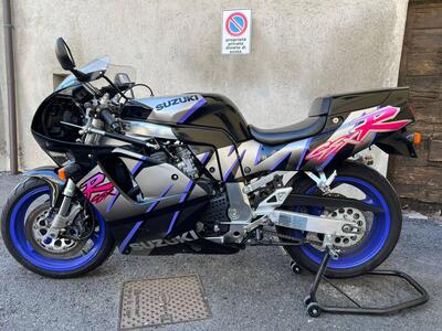 Suzuki Gsx r 750 d'epoca