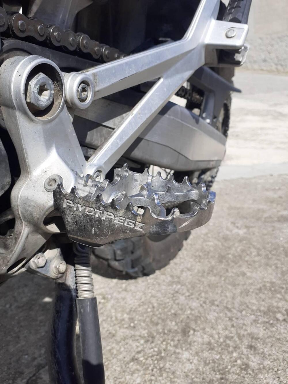 Husqvarna 701 Enduro (2017 - 19) (5)