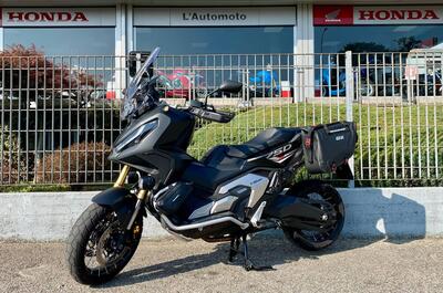 Honda X-ADV 750 DCT (2021 - 24) usata
