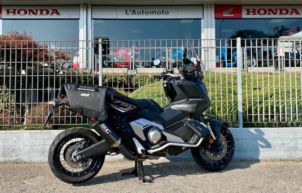 Honda X-ADV 750 DCT (2021 - 24) (5)