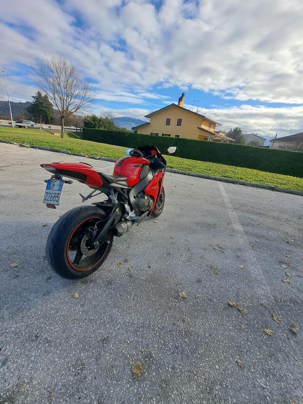 Honda CB 1000 R (2008 - 10) (7)