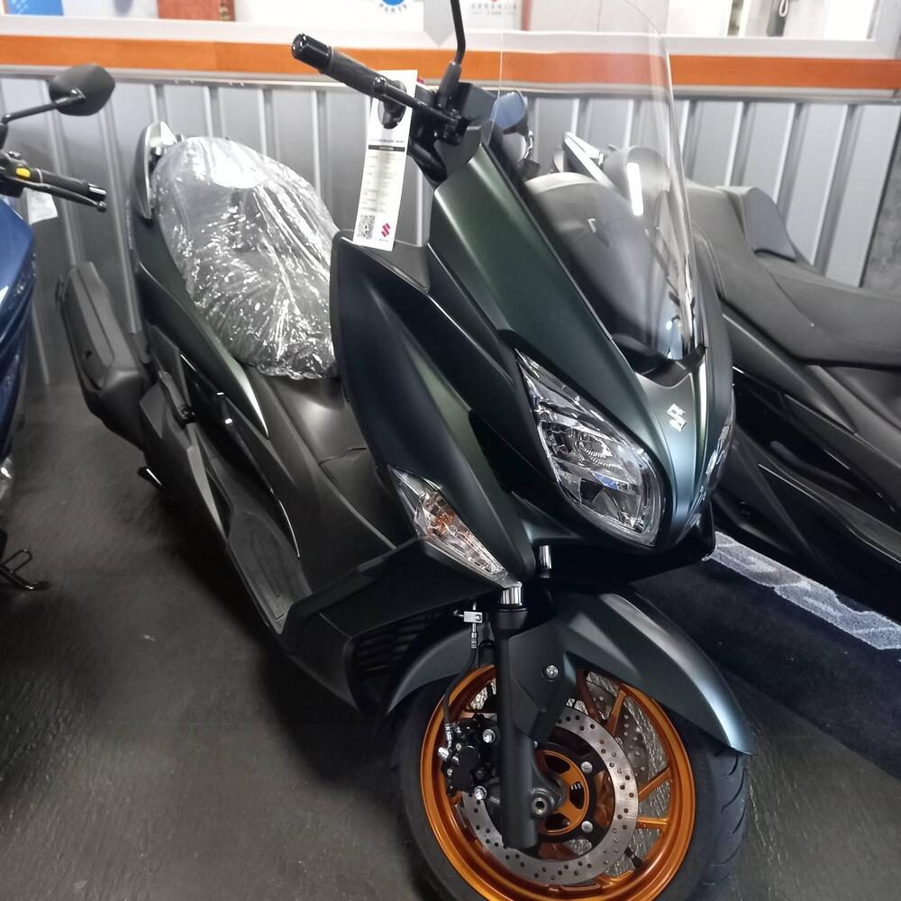 Suzuki Burgman 400 (2025 - 26)