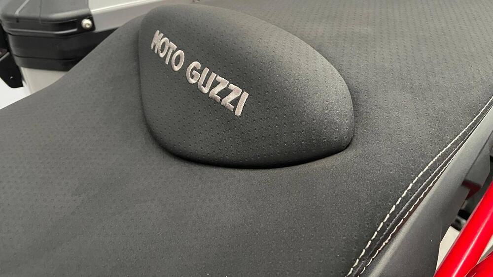 Moto Guzzi V85 TT (2019 - 20) (12)