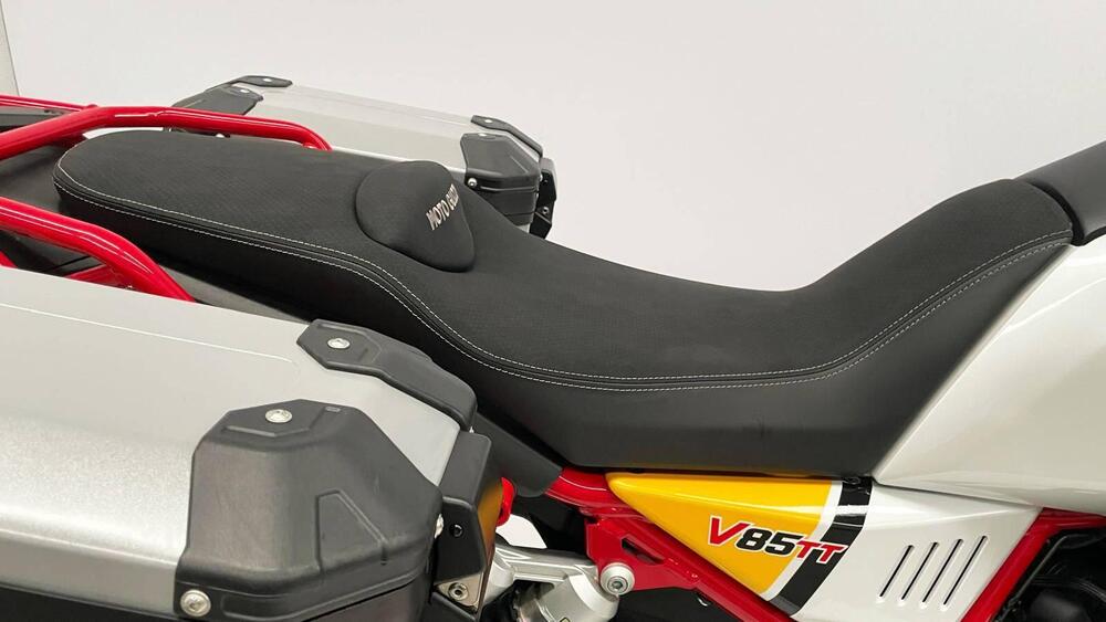 Moto Guzzi V85 TT (2019 - 20) (16)