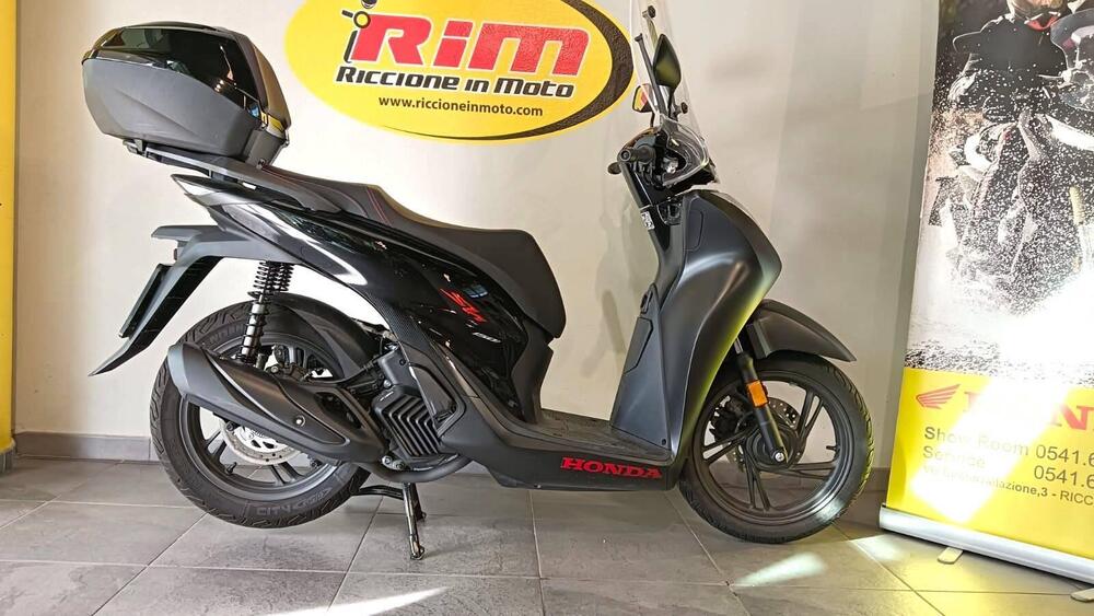 Honda SH 150i Sport (2022 - 23) (2)