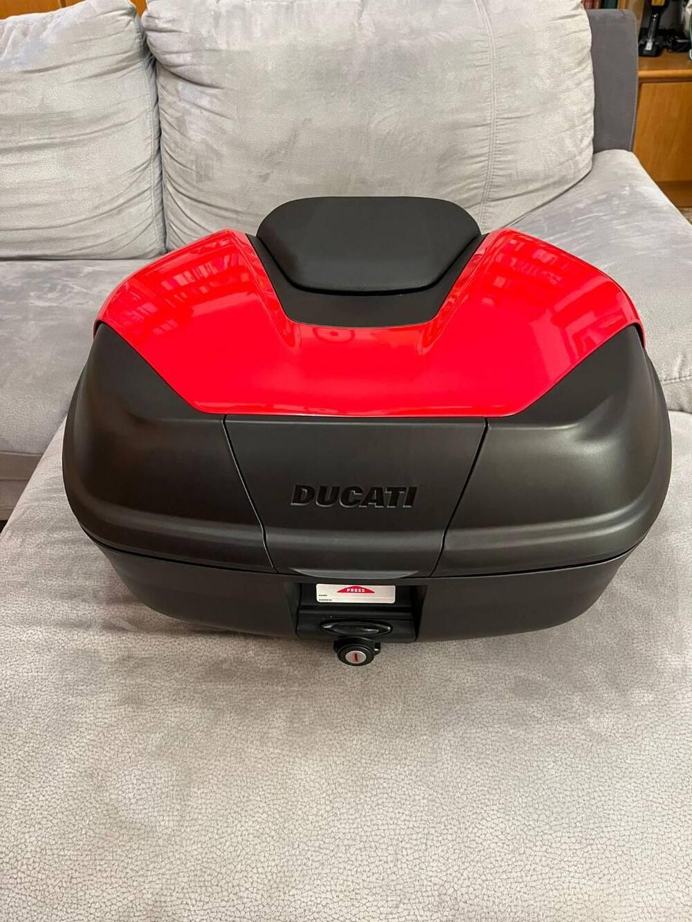 TOP CASE DUCATI MULTISTRADA V2/S/touring 2025 ROSS