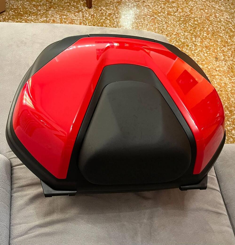 TOP CASE DUCATI MULTISTRADA V2/S/touring 2025 ROSS (3)