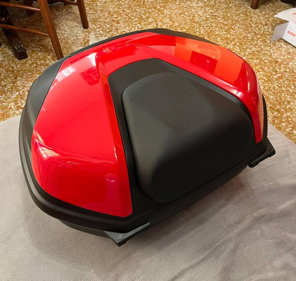 TOP CASE DUCATI MULTISTRADA V2/S/touring 2025 ROSS (5)