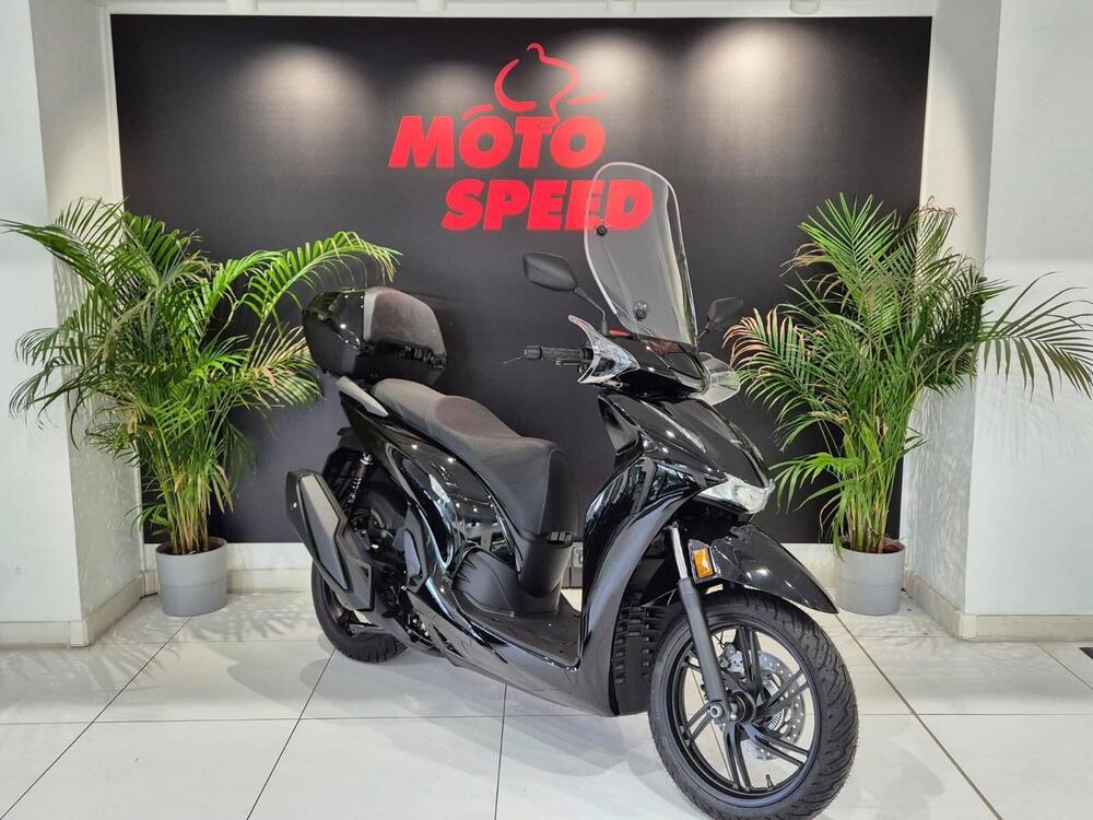 Honda SH 350i GT (2025 - 26) (2)