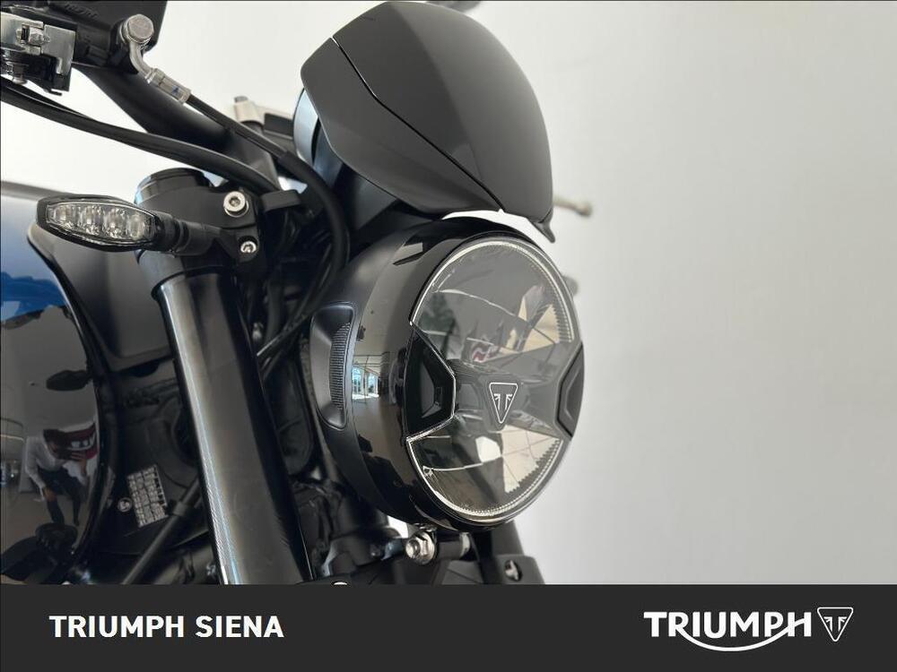 Triumph Trident 660 Triple Tribute Edition (2024) (10)