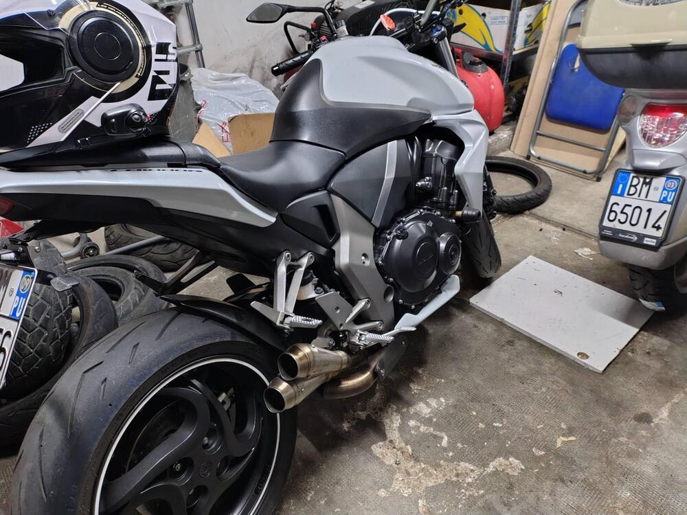 Honda CB 1000 R (2008 - 10) (2)