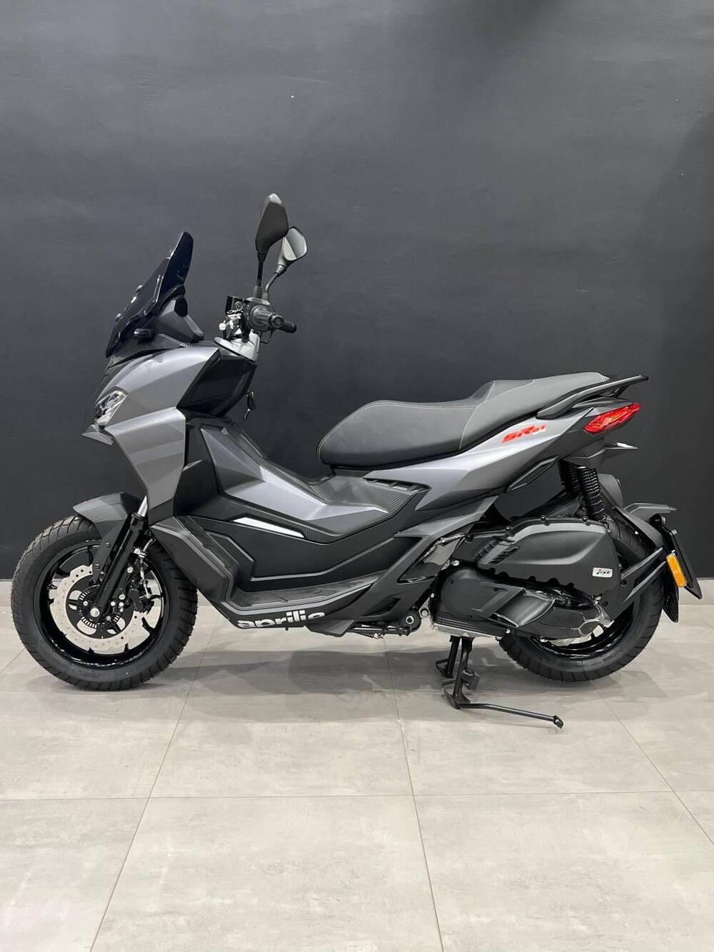 Aprilia SR GT 125 (2025 - 26) (5)
