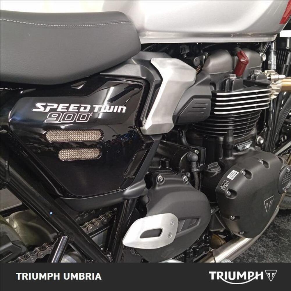 Triumph Speed Twin 900 (2025 - 26) (7)