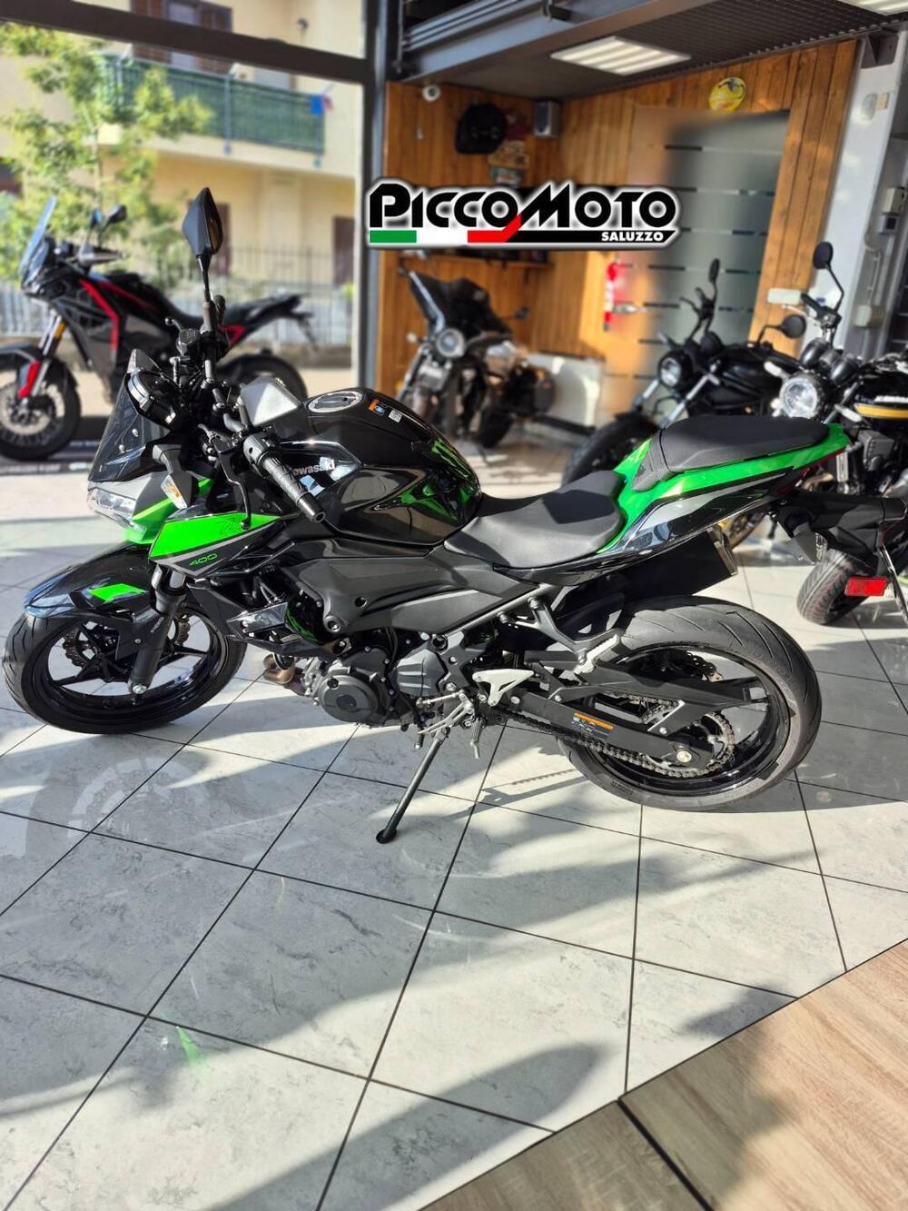 Kawasaki Z 400 (2023) (5)