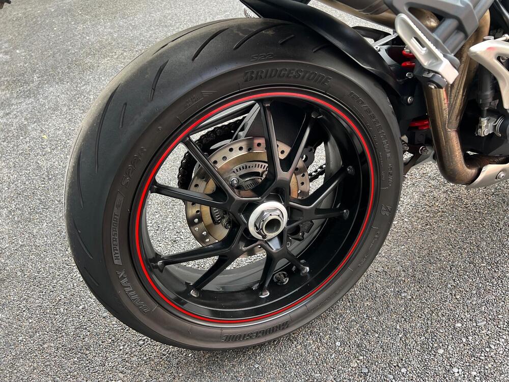 Triumph Speed Triple 1050 ABS (2011 - 15) (19)