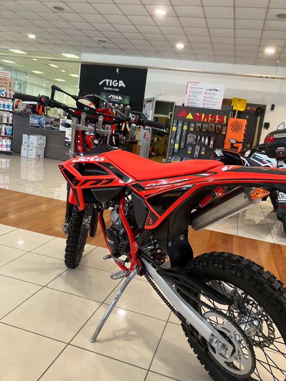 Betamotor RR 50 Enduro Sport (2021 - 26) (3)