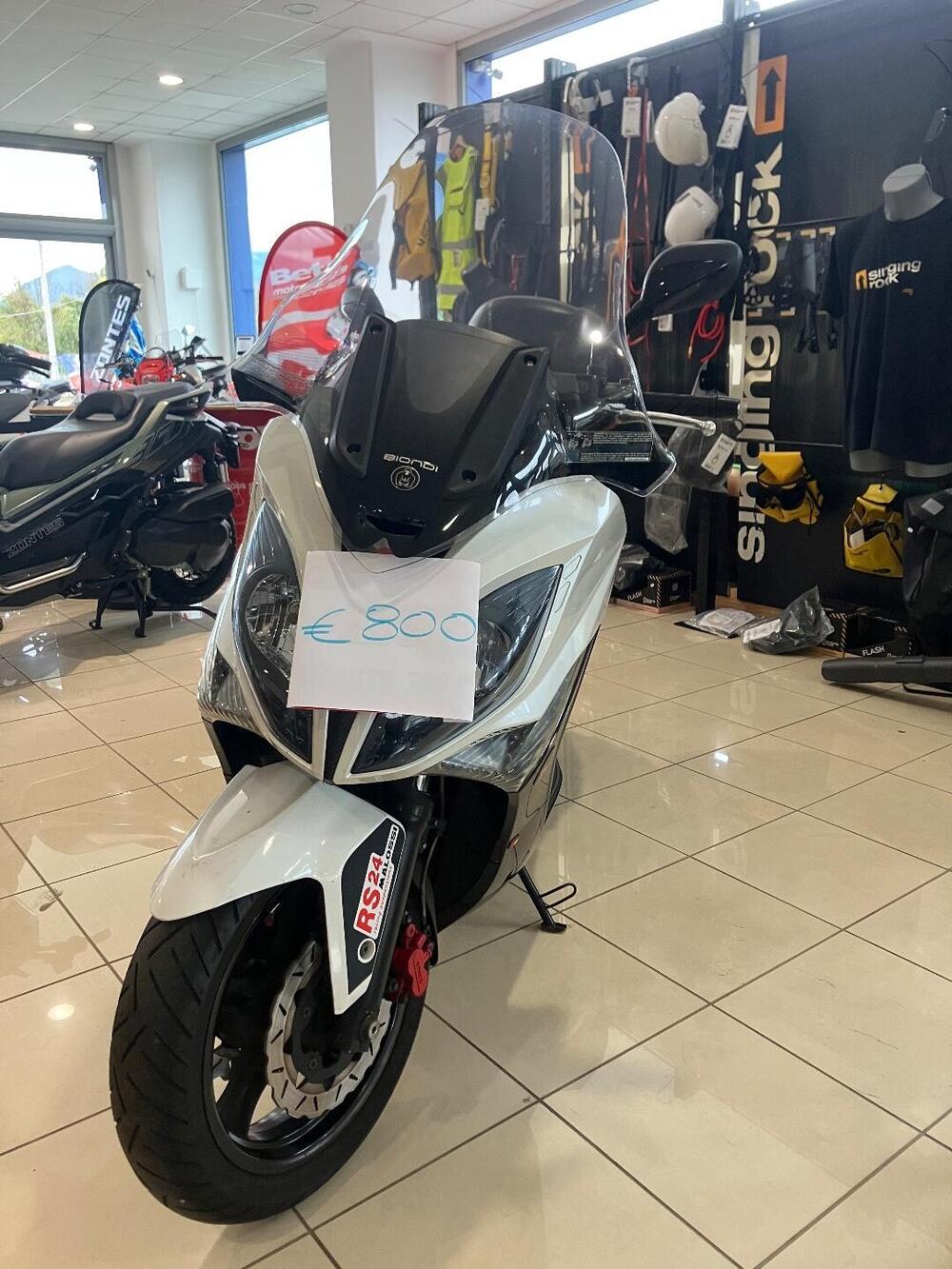 Kymco Xciting 300i R (2007 - 14) (5)