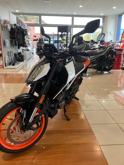 KTM 125 Duke (2024 - 26) usata