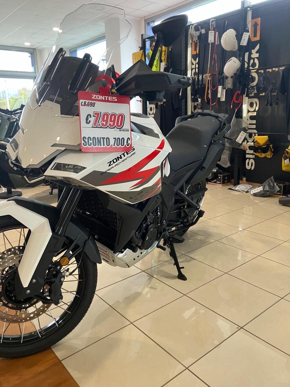 Zontes ZT703-F (2025 - 26) (3)