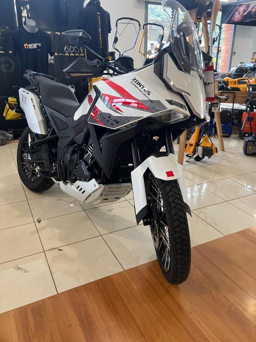 Zontes ZT703-F (2025 - 26) (6)