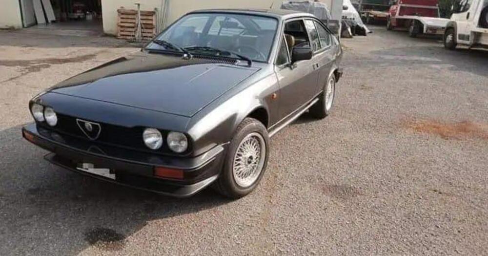 Alfa Romeo ALFETTA GTV 2.0 130 CV ASI / RIAR d'epoca a Cremona