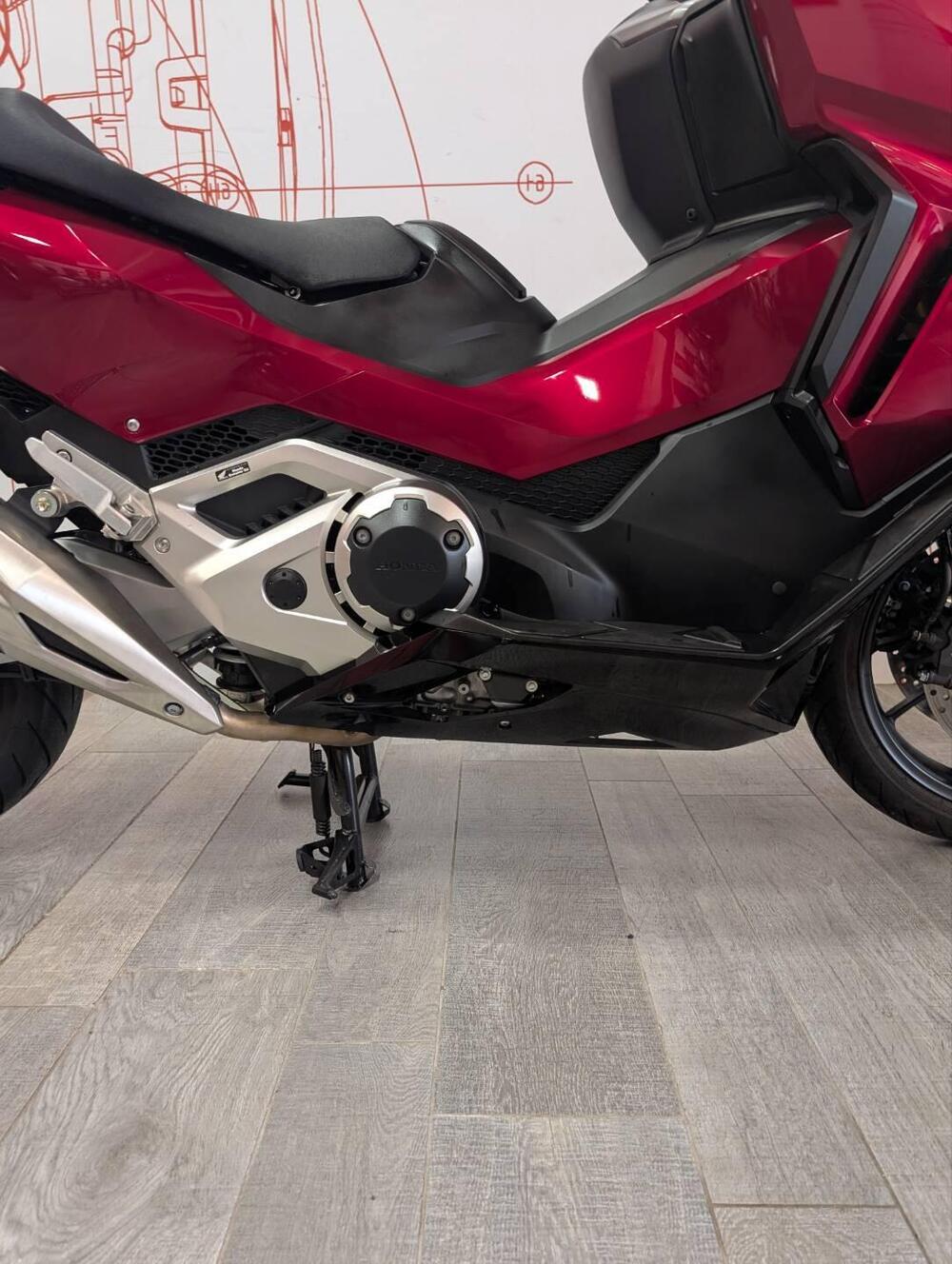 Honda Forza 750 DCT (2021 - 24) (13)