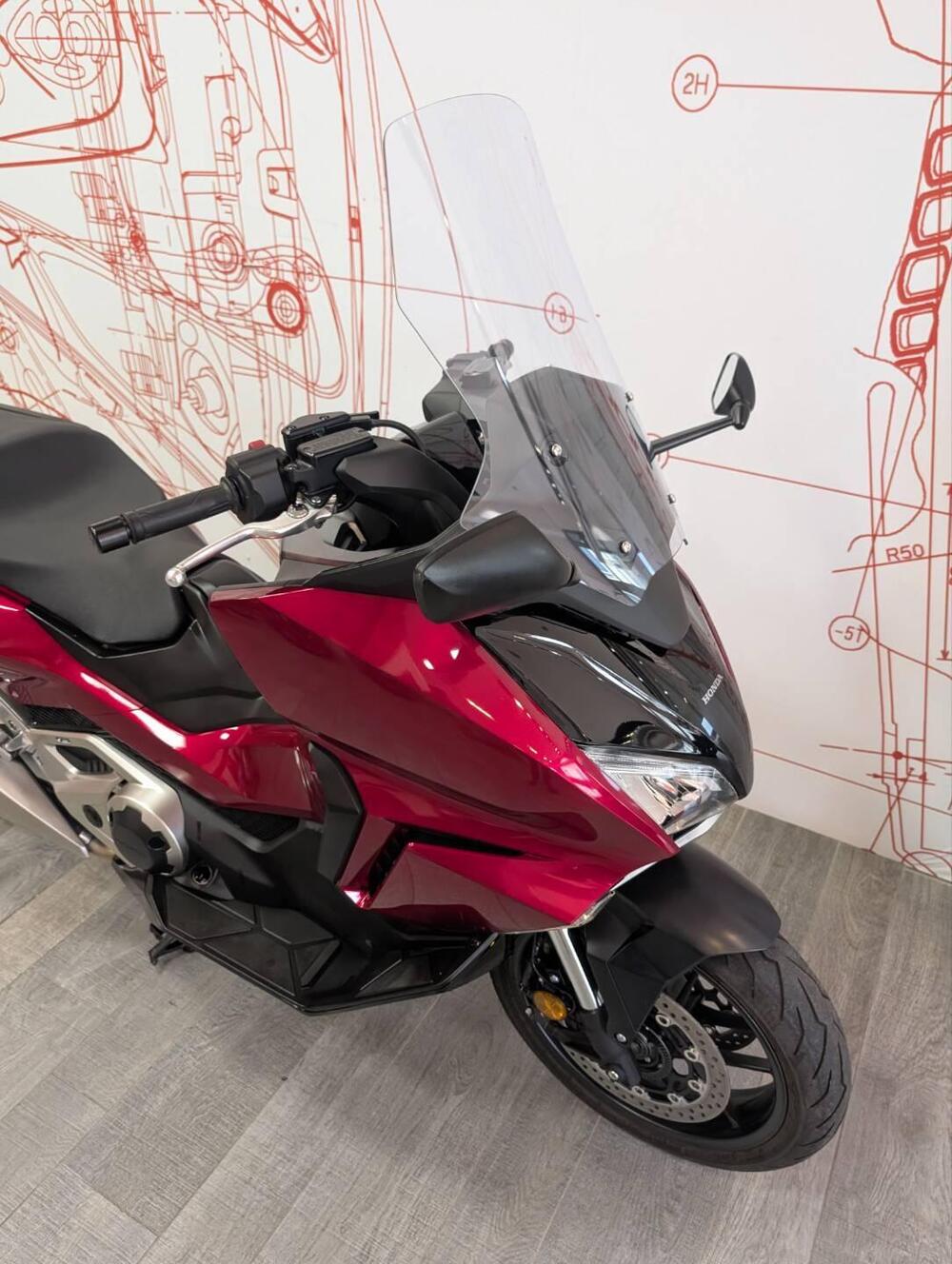 Honda Forza 750 DCT (2021 - 24) (14)