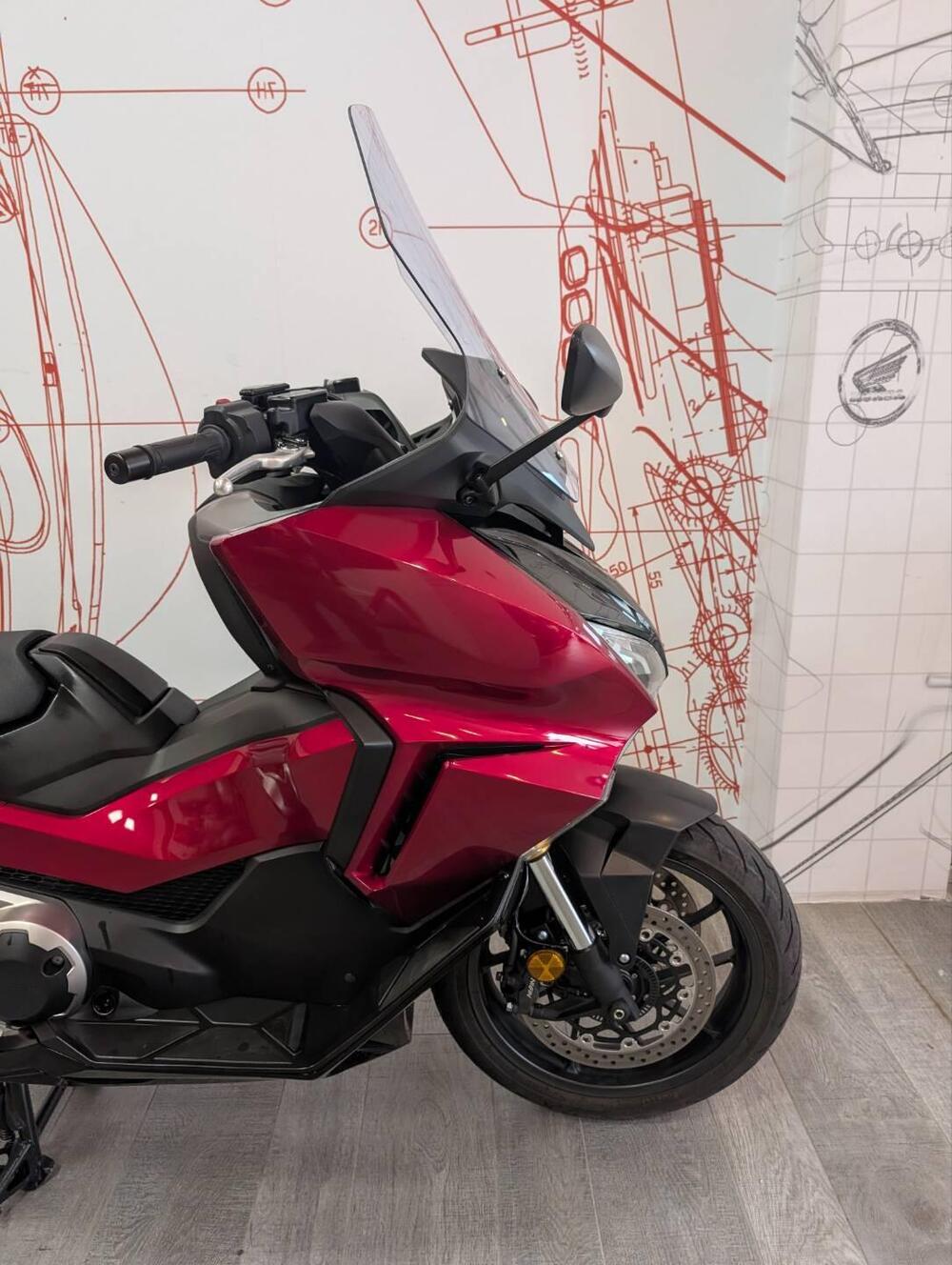 Honda Forza 750 DCT (2021 - 24) (15)