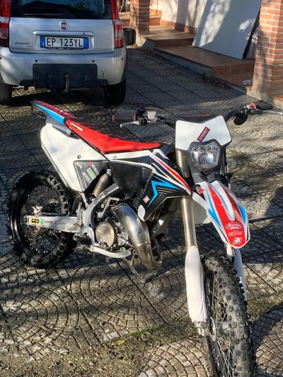 Fantic Motor XE 125 Enduro (2021) usata
