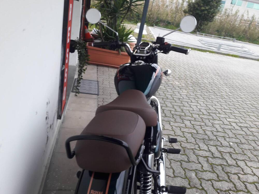 Royal Enfield Classic 350 (2021 - 26) (3)