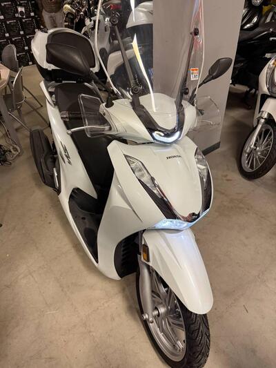 Honda SH 350 (2021 - 24) usata