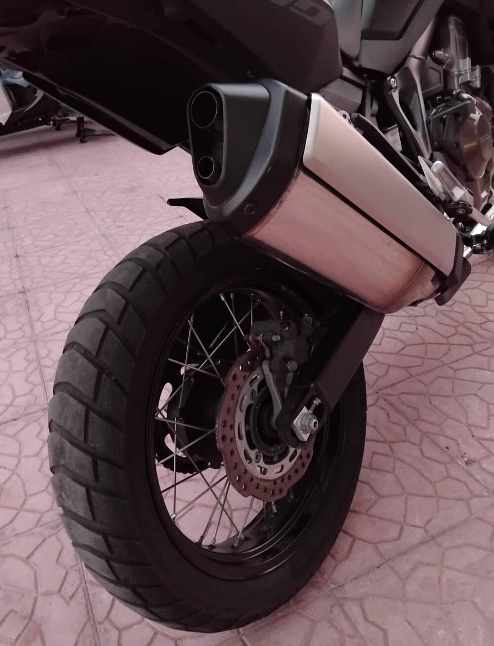 Honda Africa Twin CRF 1100L (2022 - 23) (11)