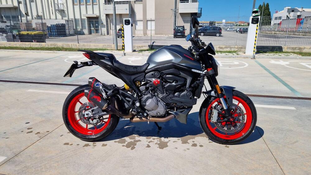 Ducati Monster 937 + (2021 - 25) (7)