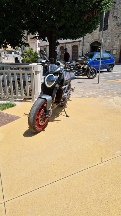 Ducati Monster 937 + (2021 - 25) usata