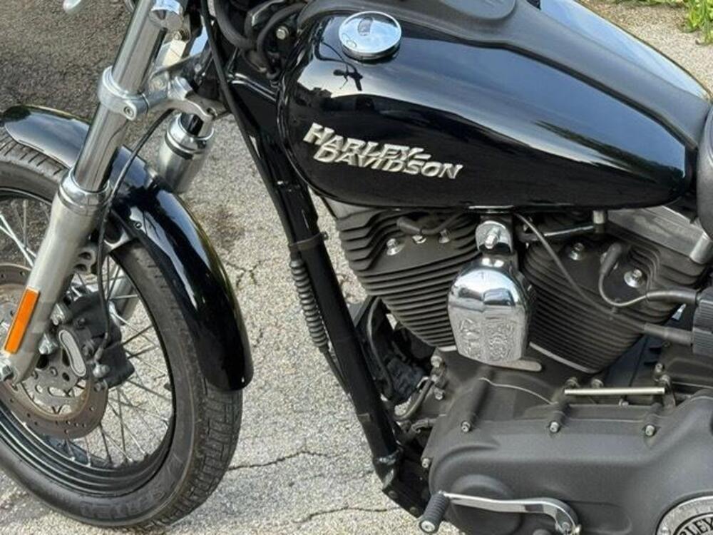 Harley-Davidson 1584 Street Bob (2008 - 15) - FXDB (9)