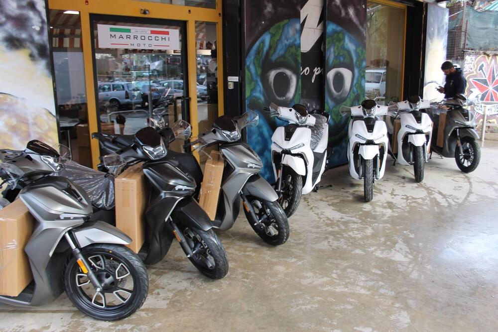 Voge Sfida SR16 125 (2025 - 26) (4)