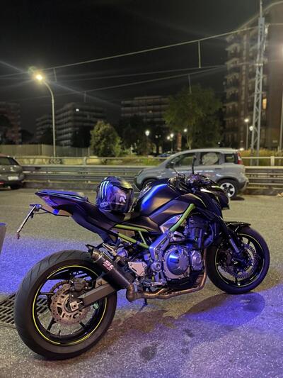 Kawasaki Z 900 Performance (2019) usata