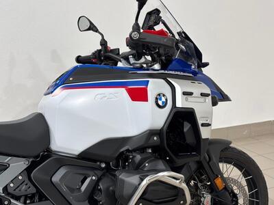 Bmw R 1300 GS Adventure Trophy (2025) usata