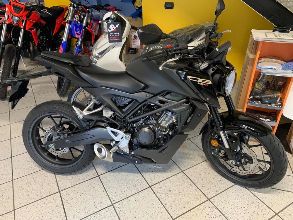 Honda CB 125 R (2024 - 26) (2)