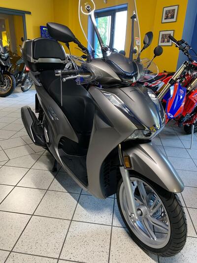 Honda SH 350 (2021 - 24) nuova