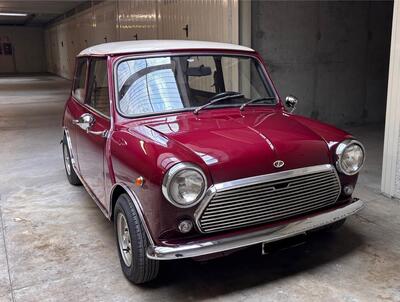 Innocenti Mini Cooper 1.000 Vetrone d&#039;epoca del 1970 a Milano