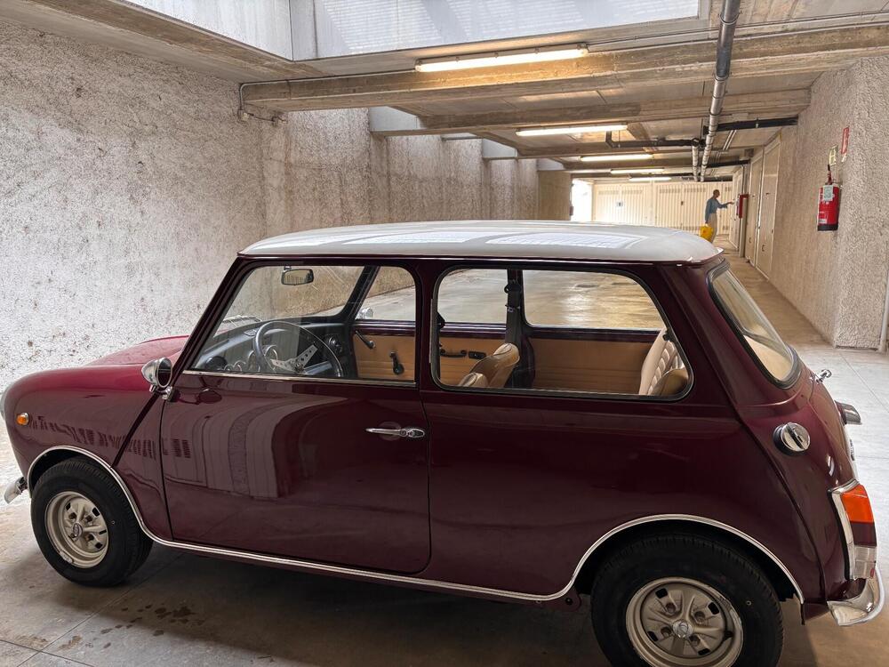 Innocenti Mini Cooper 1.000 Vetrone d'epoca a Milano (6)