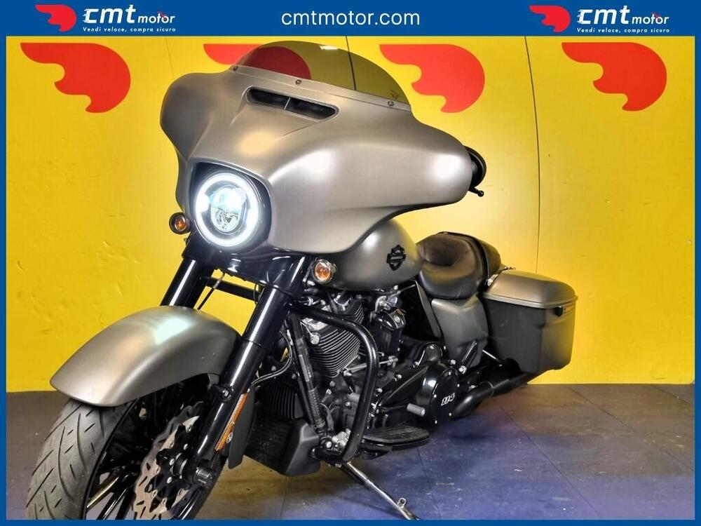 Harley-Davidson 114 Street Glide Special (2019 - 20) - FLHXS (2)