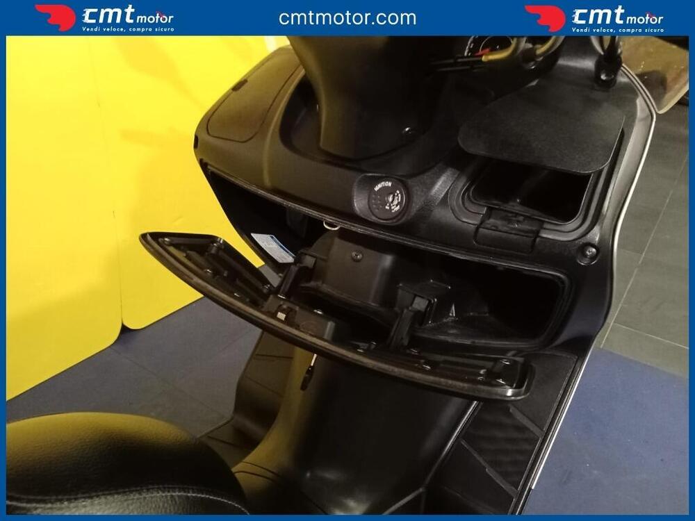 Suzuki Burgman UH 200 (2017 - 20) (11)