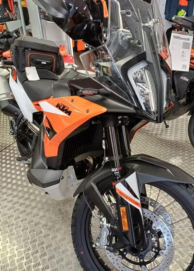 KTM 890 Adventure (2023 - 26) nuova