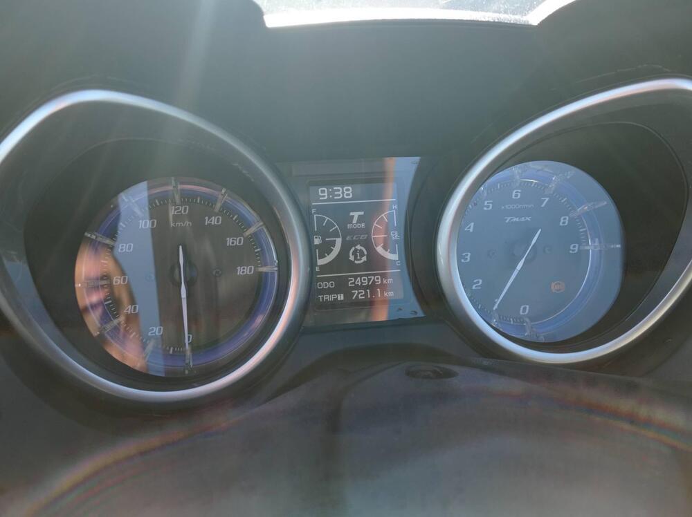 Yamaha T-Max 530 (2017 - 19) (4)